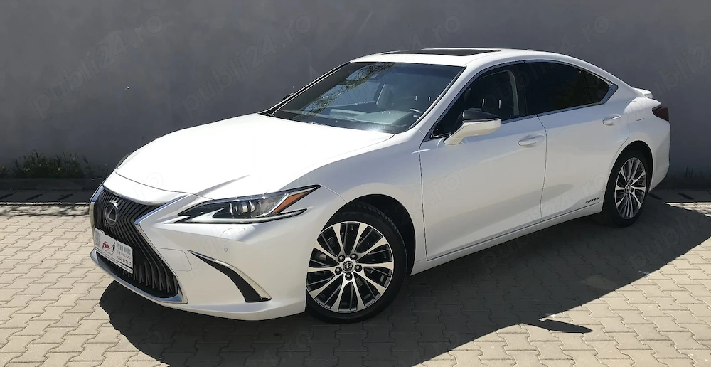 Lexus Seria ES 300h Executive