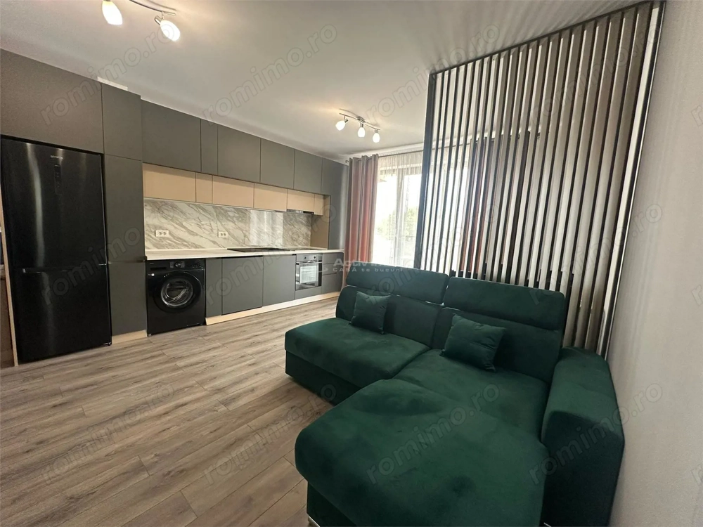 Apartament de inchiriat – Centru, 3 camere, bloc nou