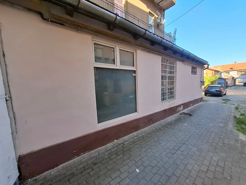 Inchiriez spatiu comercial Blvd. Revolutiei ID:RH-44778-property