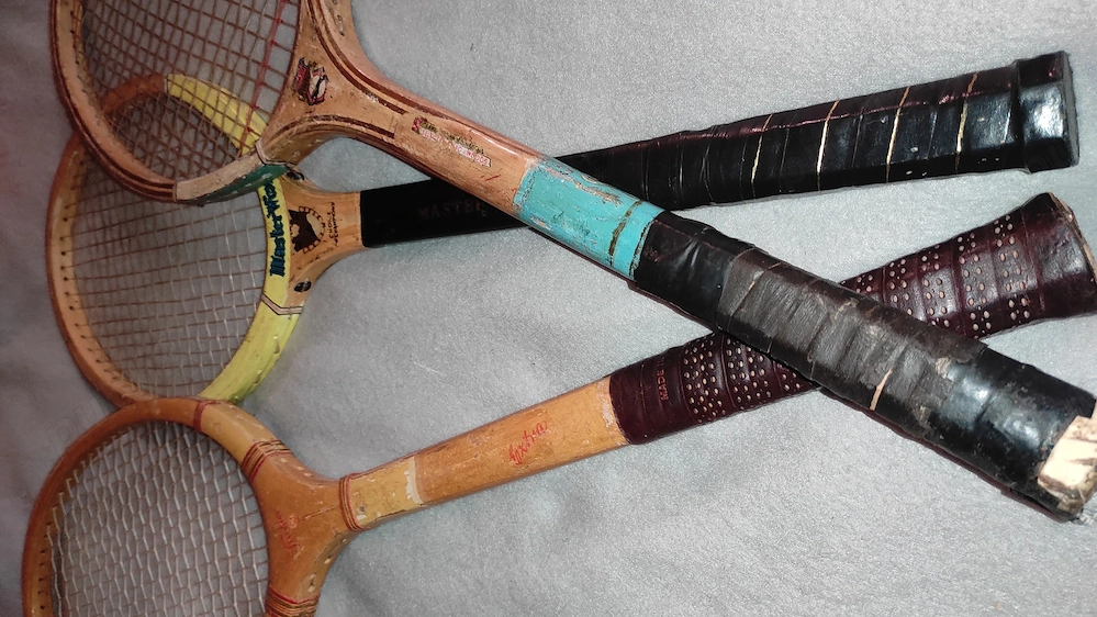 3 rachete tenis camp vintage din lemn pt. colectie WINNER - MASTER WIN - TURNIER --- PRET 350 RON TO
