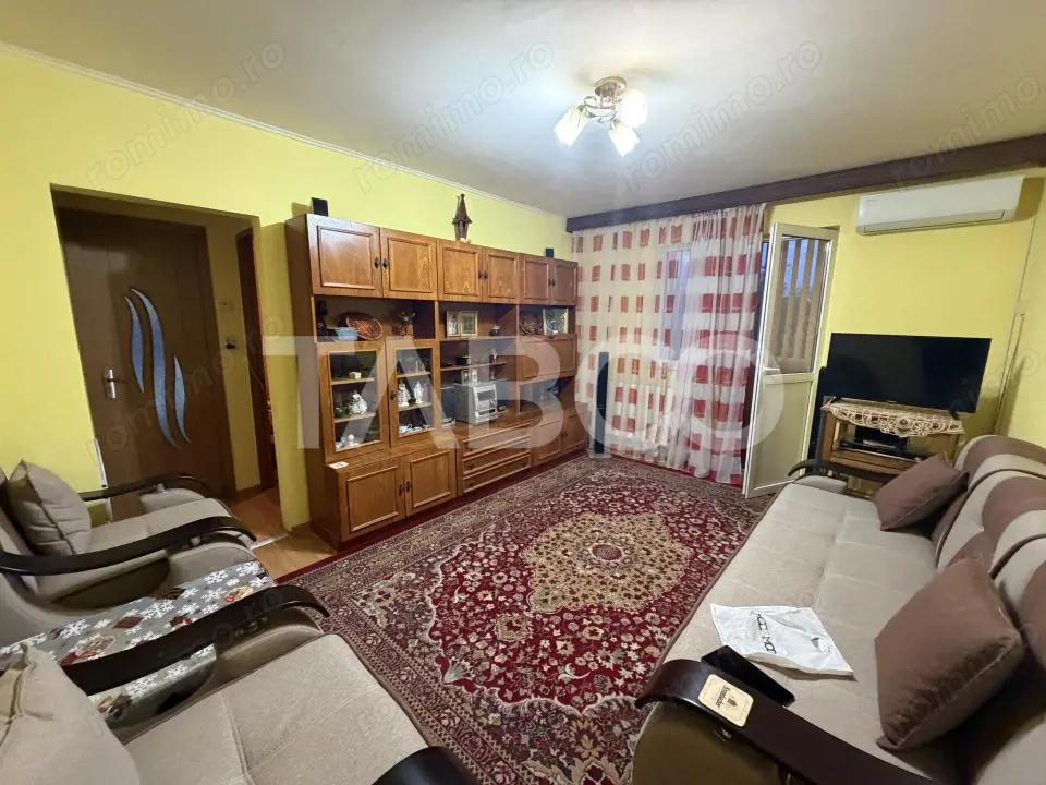 Apartament 3 camere etaj 3 boxa la subsol aer conditionat 62 mpu 