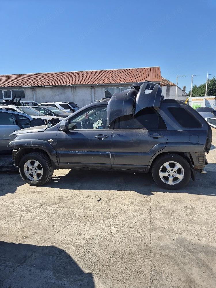 dezmembrez KIA Sportage