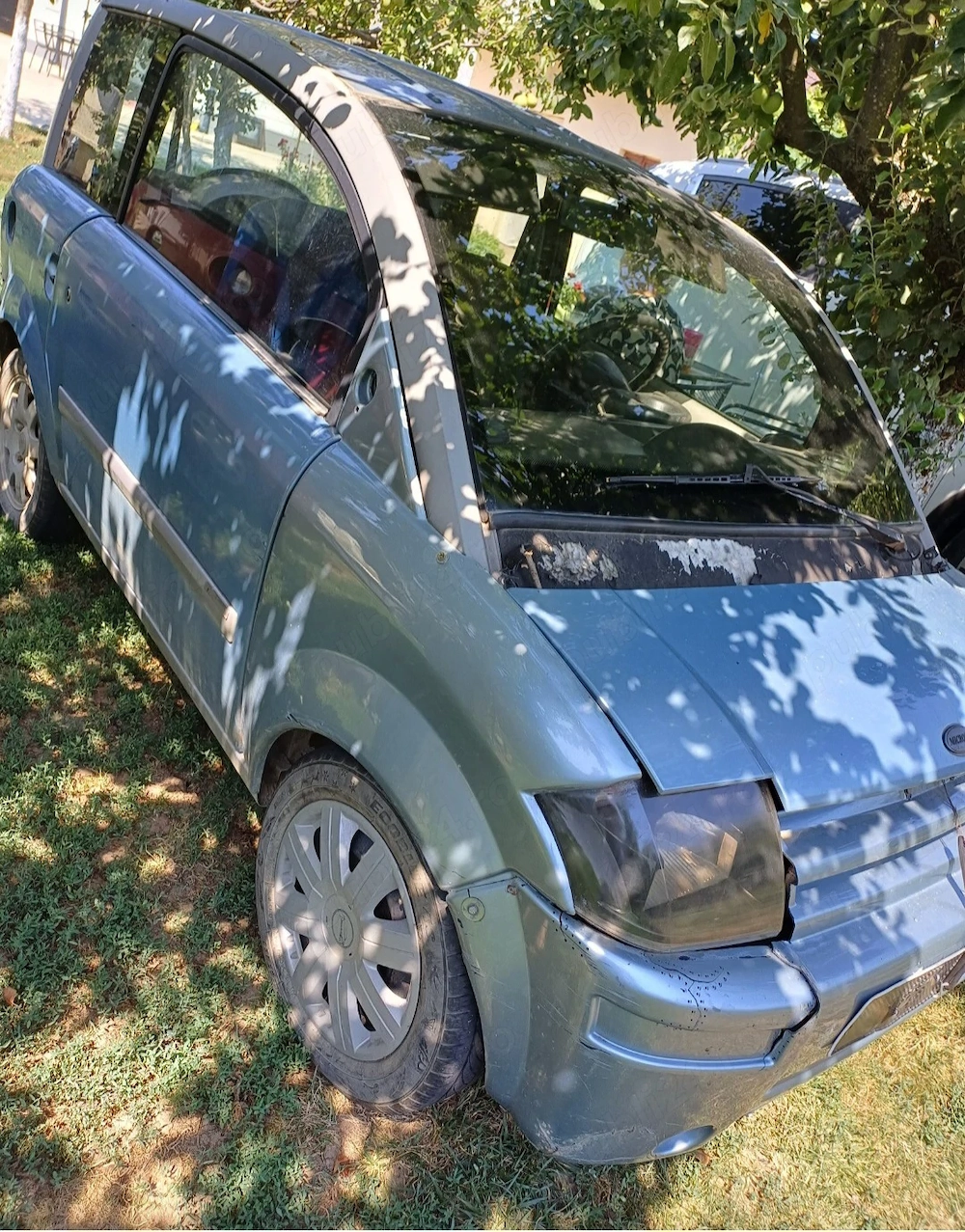 Vând   urgent 3 masini AIXAM  fie  integral fie  ca piese 