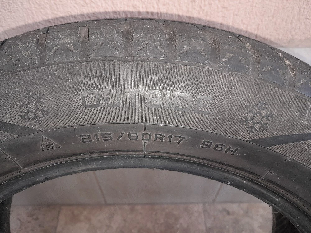 Set 4 Anvelope Iarnă 215/60 R17 Hifly Win-turi 212 - Dacia Duster (NEGOCIABIL)