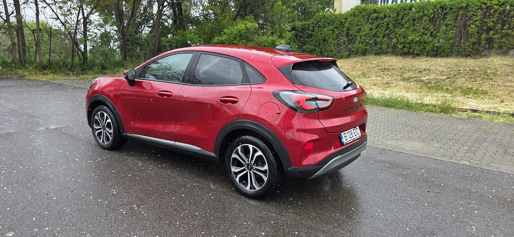 NOUL Ford Puma Hybrid TITANIUM X 2024 - usor avariata - piesele incluse in pret