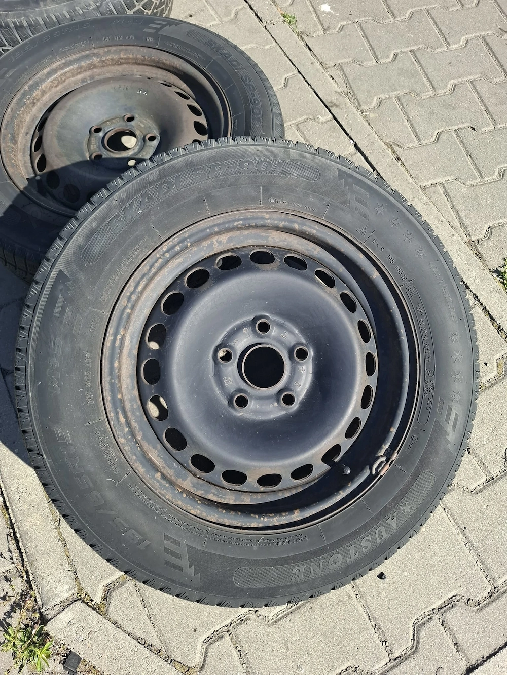 195/65R15 Roti tabla Passat