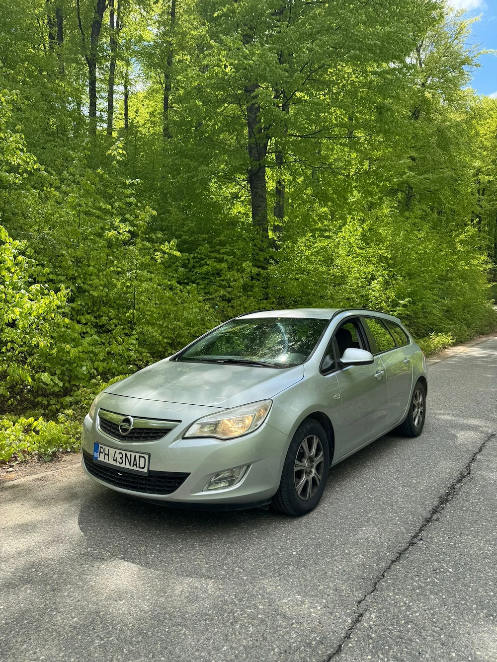 Opel Astra J 2011