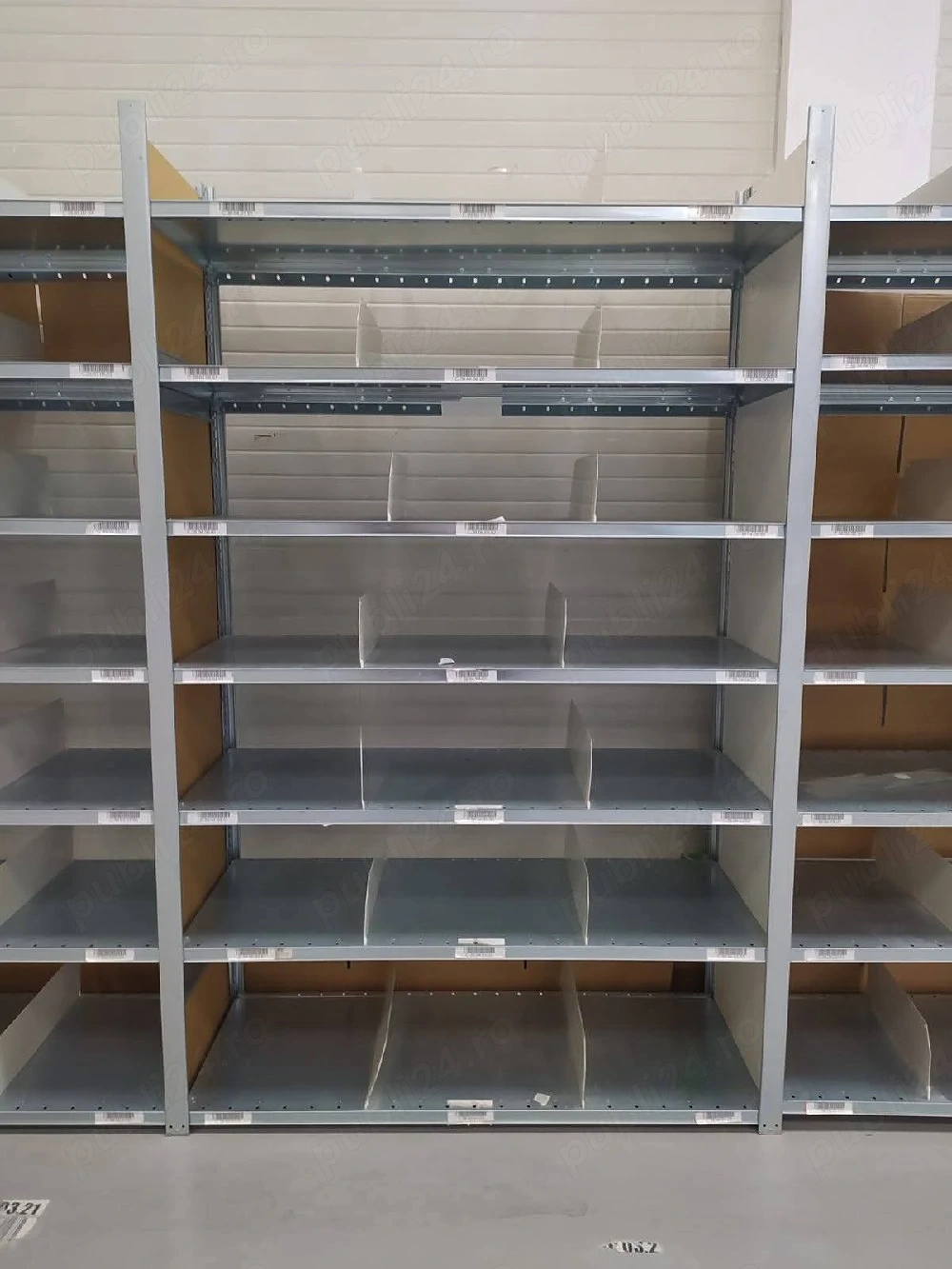    Super ofertă   Rafturi metalice zincate pentru picking manual!    Înălțime: între 1.5 m și 3.6 m 