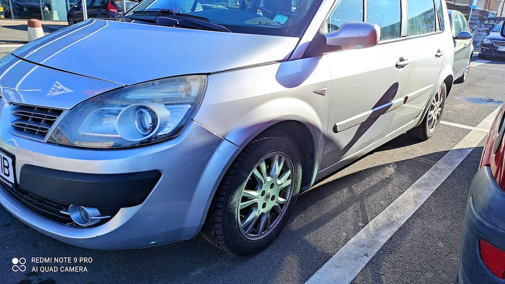 Vând schimb Renault Scenic 2 facelift,ofer diferență!