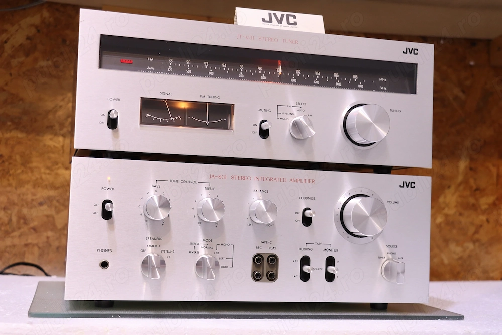 Amplificator+Tuner JVC,2x55W.