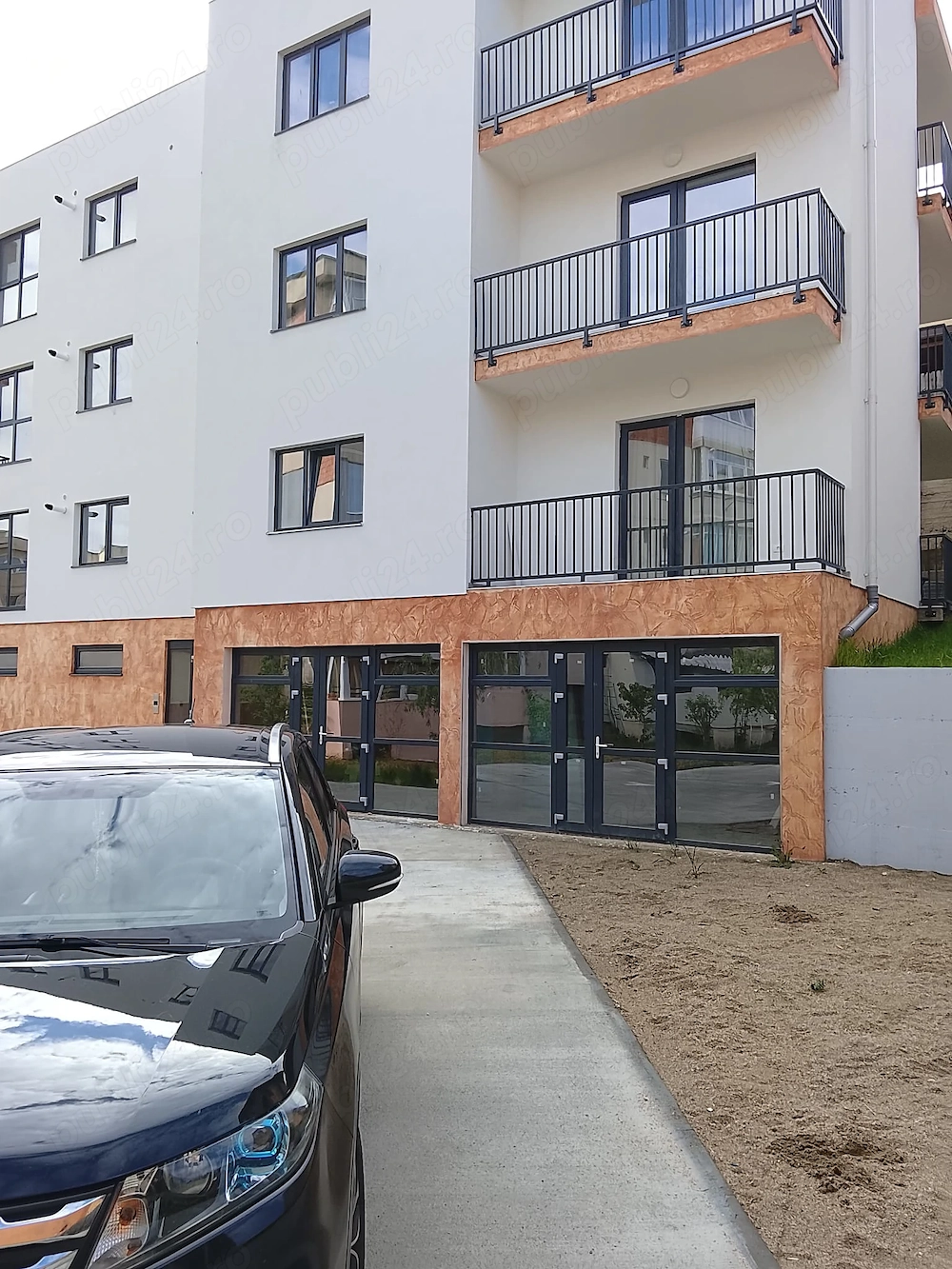 Apartament cu 2 camere de inchiriat