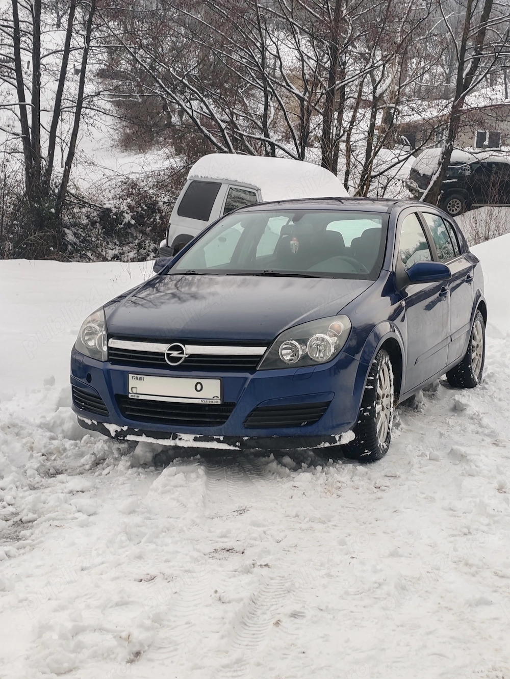 Opel Astra, manuală, motor 1.7 diesel.