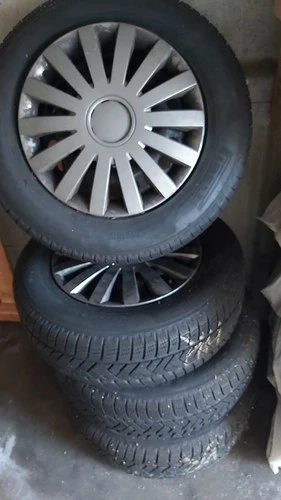 Anvelope M+S 215X65X16 cu jenti si capace