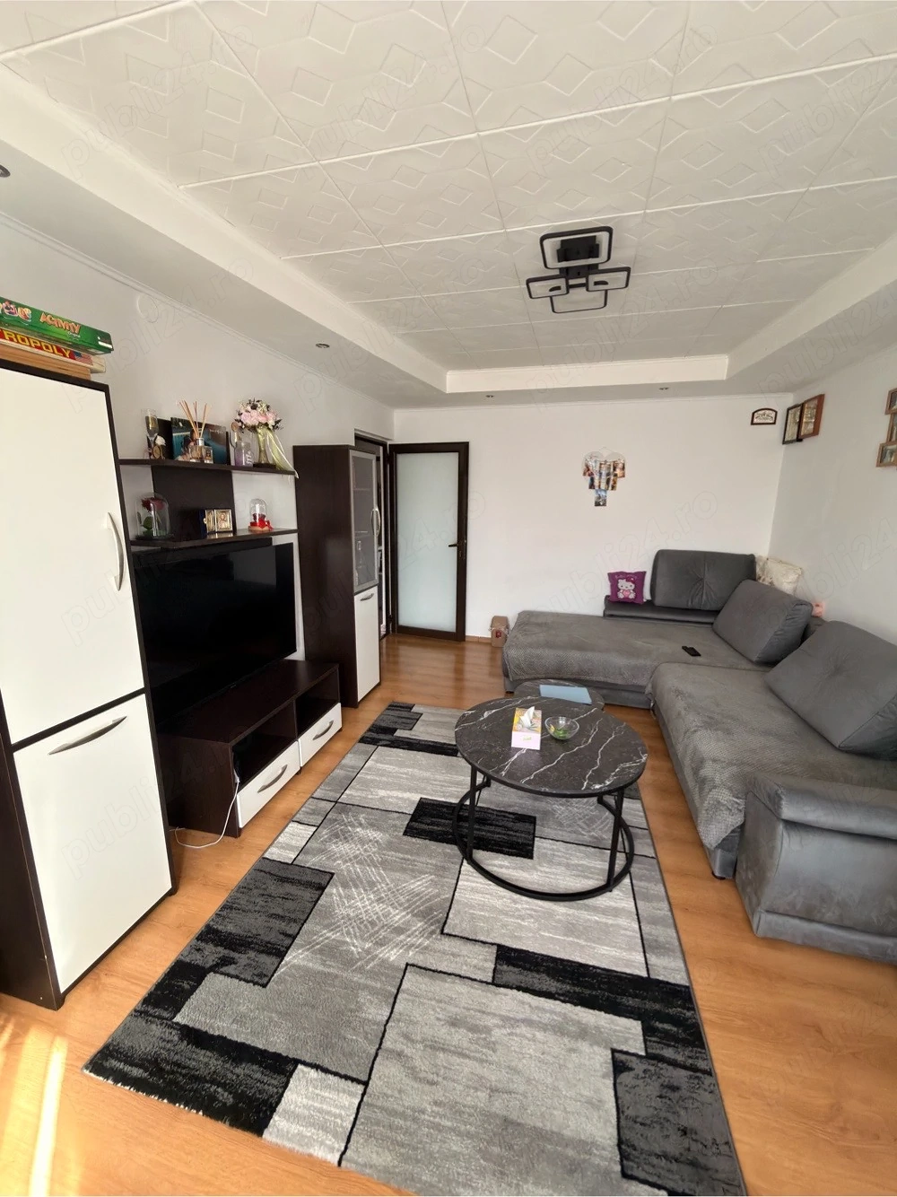 Apartament 3 camere, 77mp, intabulat, decomandat 