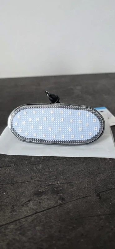 Set 6 semnalizări laterale LED Canbus compatibile Sprinter W906 / VW Crafter