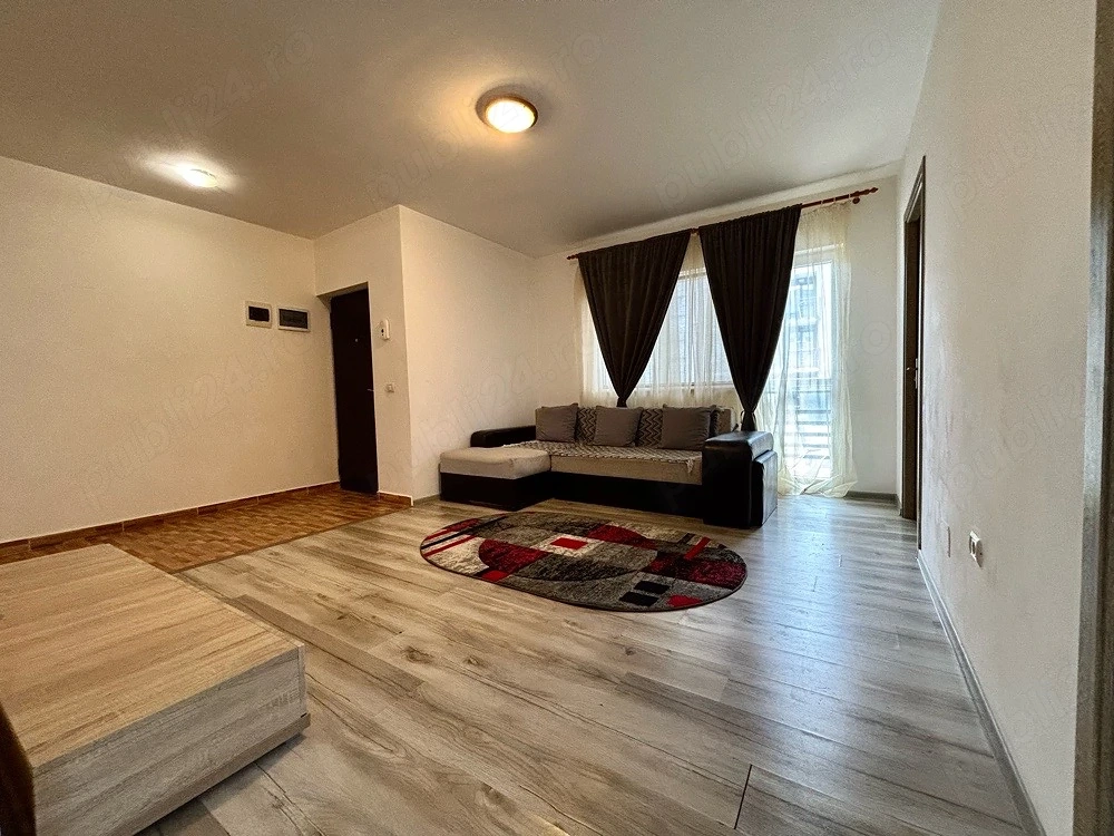 Apartament 3 camere zona Sanpetru