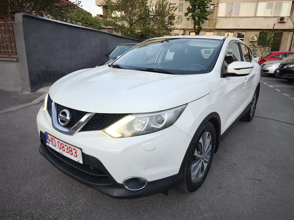 nissan qashqai  euro 6 benzina 2016