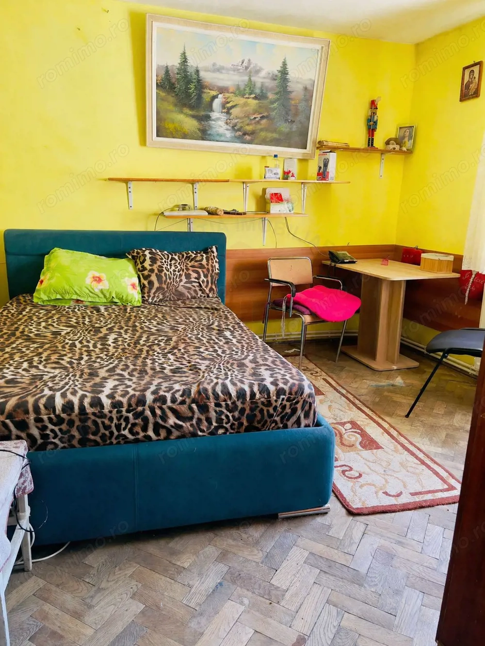 Apartament 2 camere, Faleza (P-uri)  Etaj 3, Vedere la Dunăre, Galati