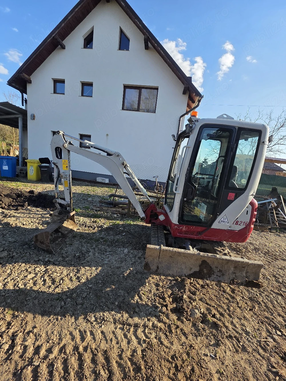 takeuchi tb216