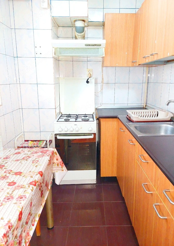 Dristor metrou, garsoniera 30mp