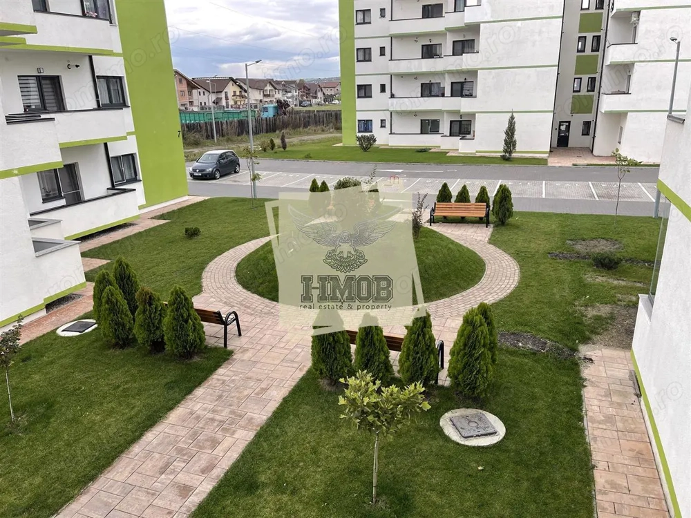 Apartament de LUX cu 4 camere 2 bai si 2 parcari in Cartier Deventer