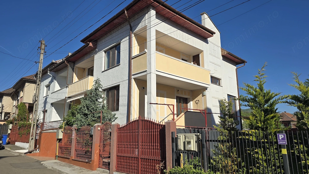 Vand casa in Deva, zona centrala (M. Dalas), D+P+E,