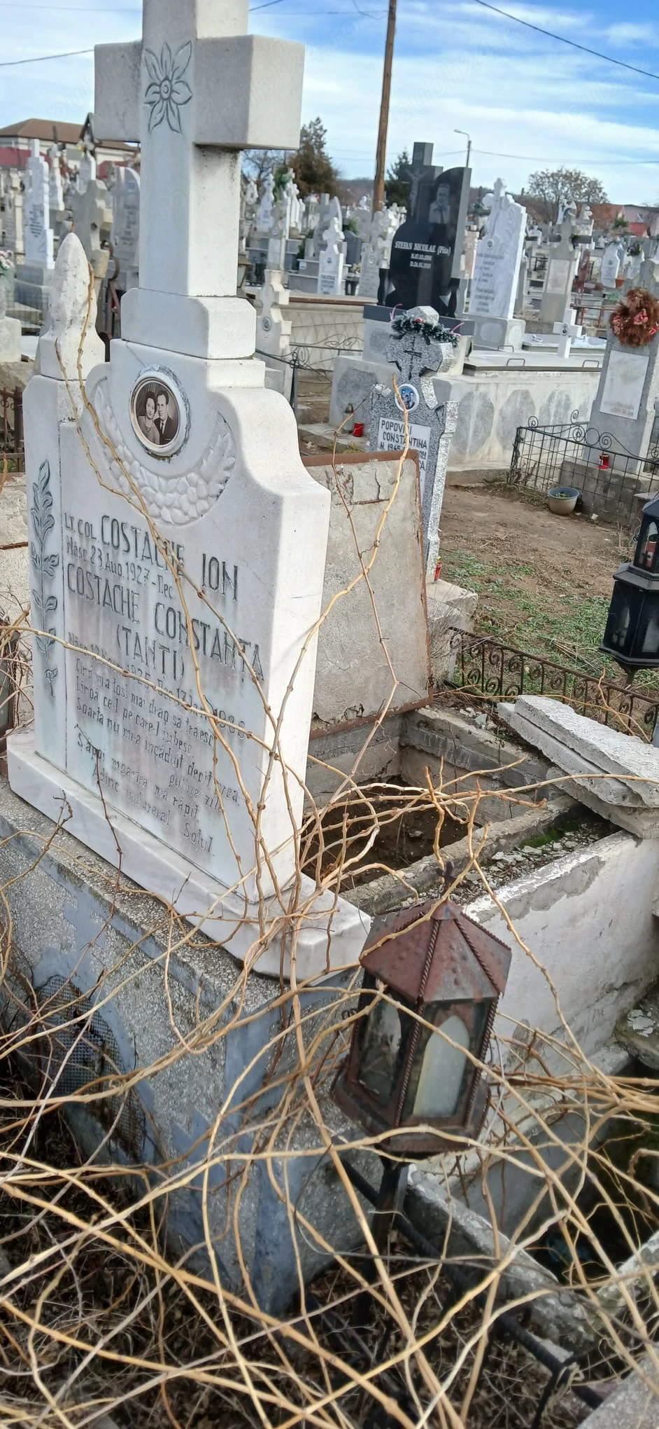 Loc de veci cimitir Roboaica