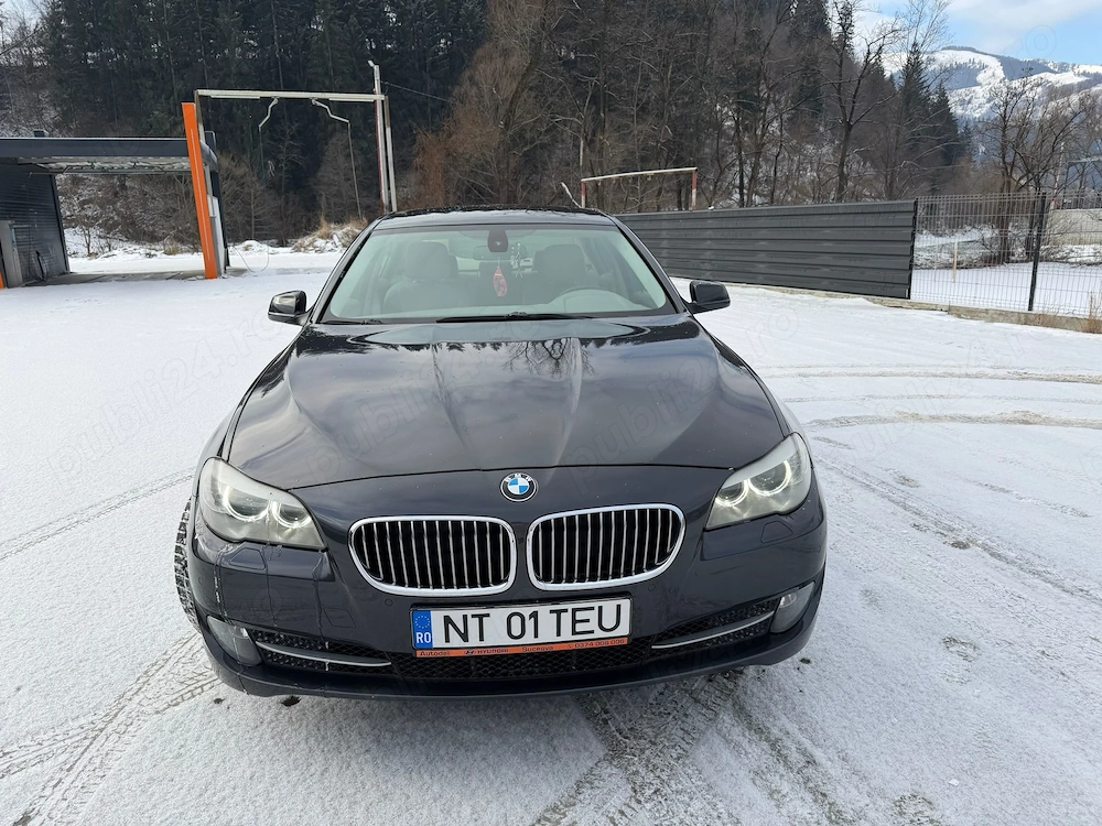 Bmw f 10 520d  2012