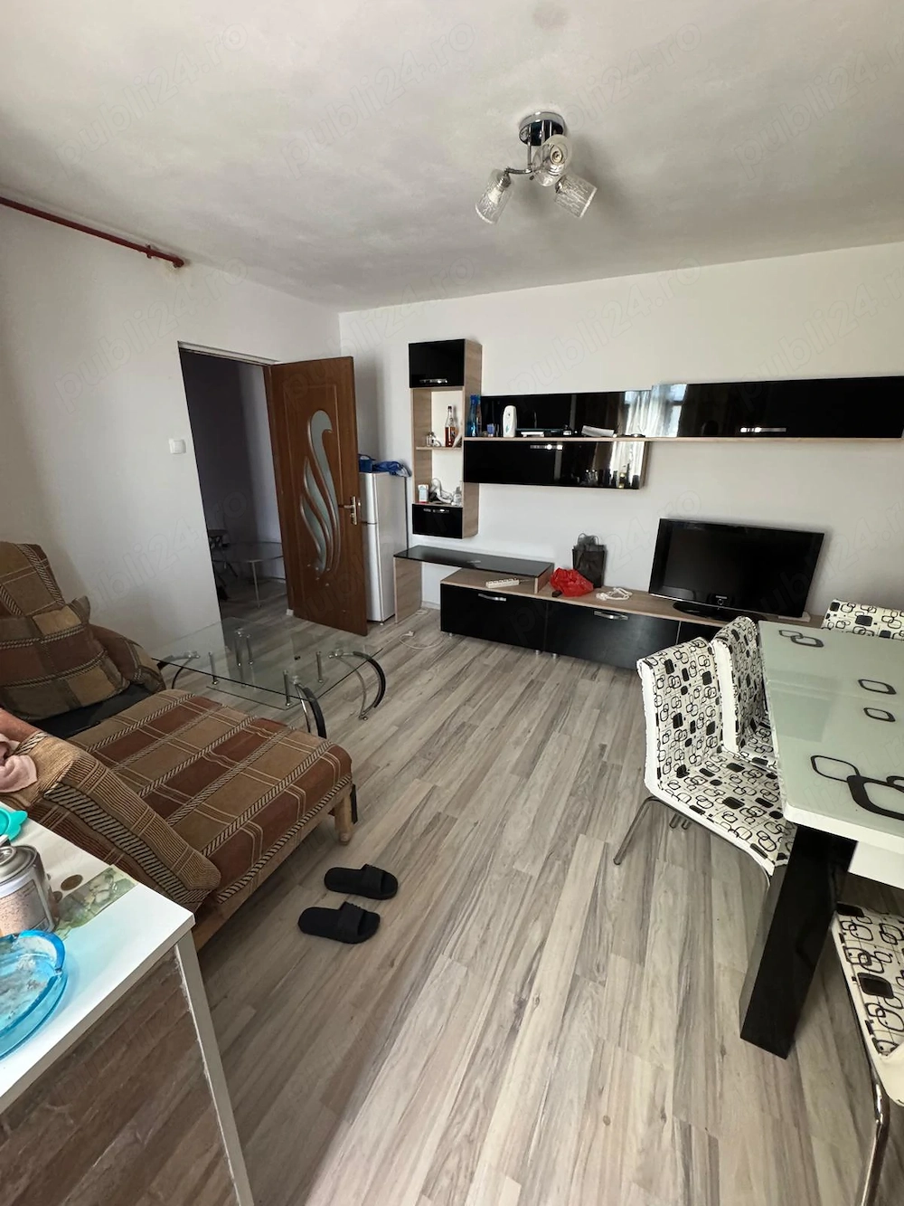 vand apartament 3 camere, zona Splai Mihai Viteazul, et 3