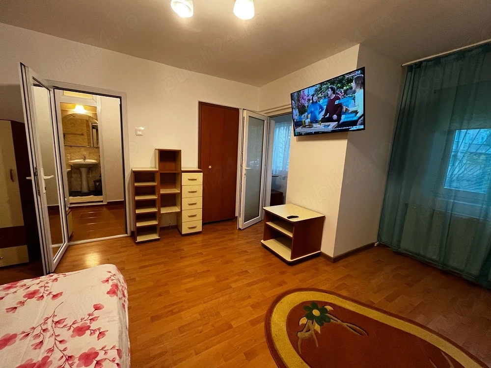 închiriez garsoniera zona Berceni