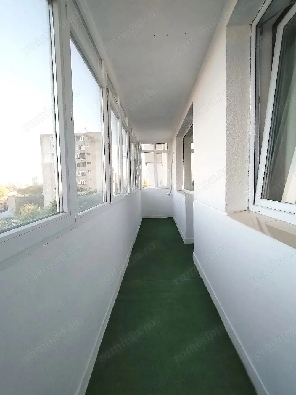 De închiriat – Apartament 2 Camere, Bloc Anvelopat, Aproape de METROU și STB