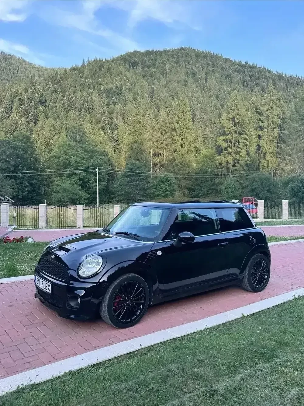 Mini Cooper S - 1,6 benzina