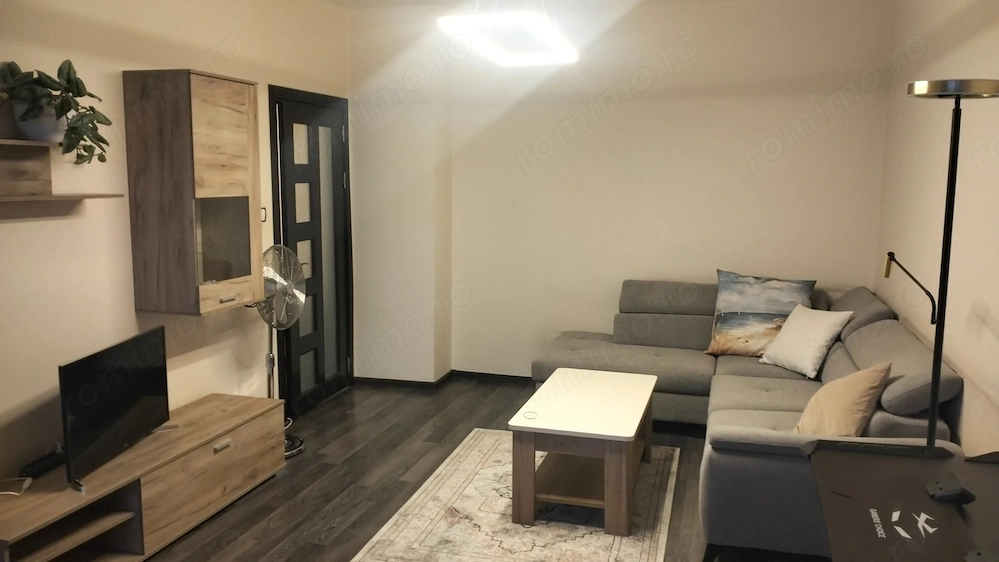 Apartament cu 2 camere de închiriat în zona Sebastian
