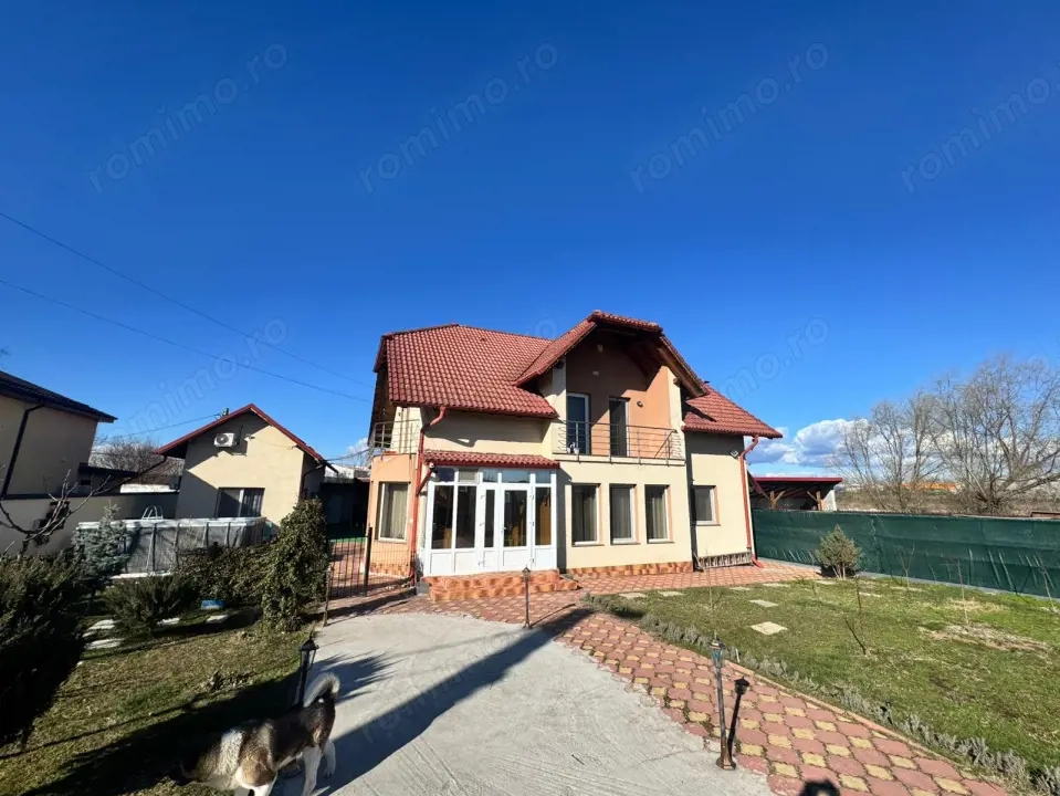 0% comision: Proprietate completă, 2 locuințe și terasă mare de 72 mp