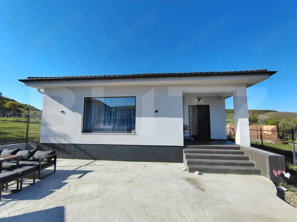Casă individuală un nivel, aproape de pădure, 130 mp utili, Vâlcele