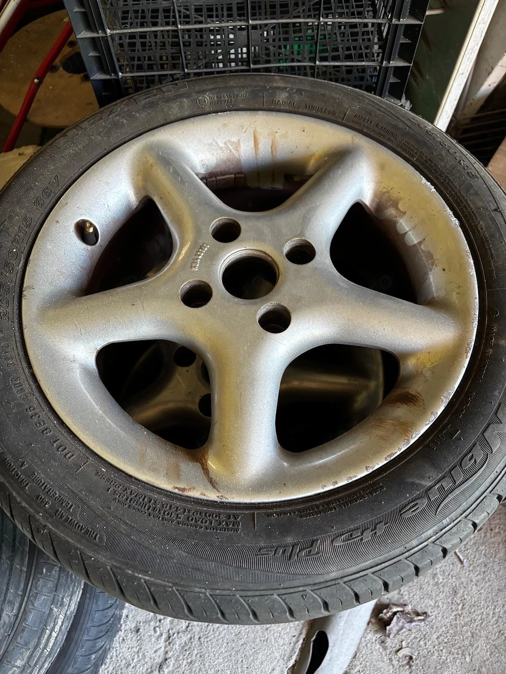 Jante+cauciucuri pe 15 Mazda 205/50R15