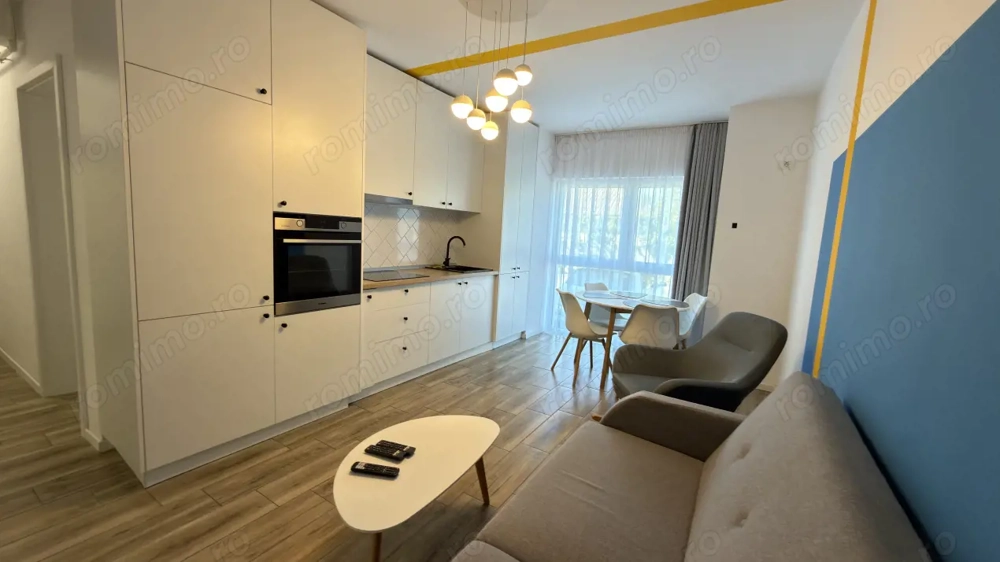 Apartament 3 camere, 2 băi, 57 mp, mobilat, parcare, zona Centru Vechi
