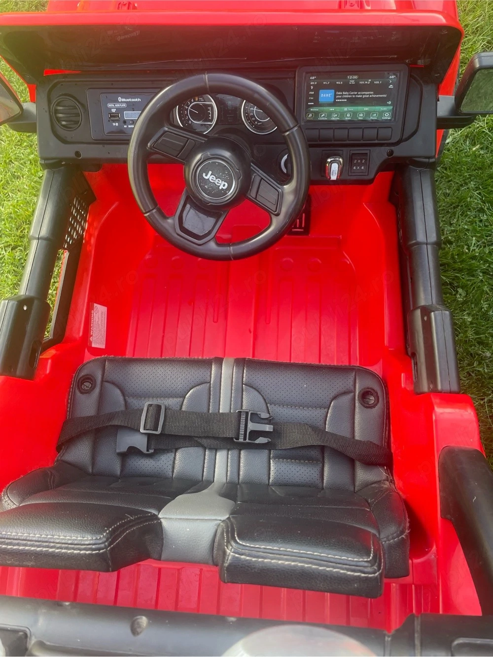 Vand masinuta Electrica Rubicon Jeep 4x4 stare excelenta 