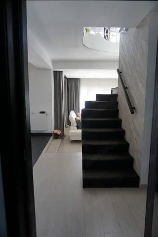 Vila 4 camere, 140mp utili, teren 500mp, Pantelimon, 285.000euro