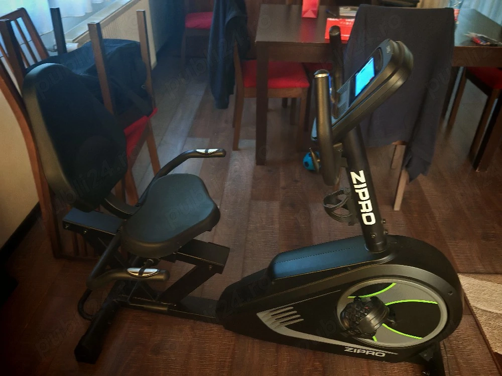 Bicicleta fitness orizontala Zipro Glow