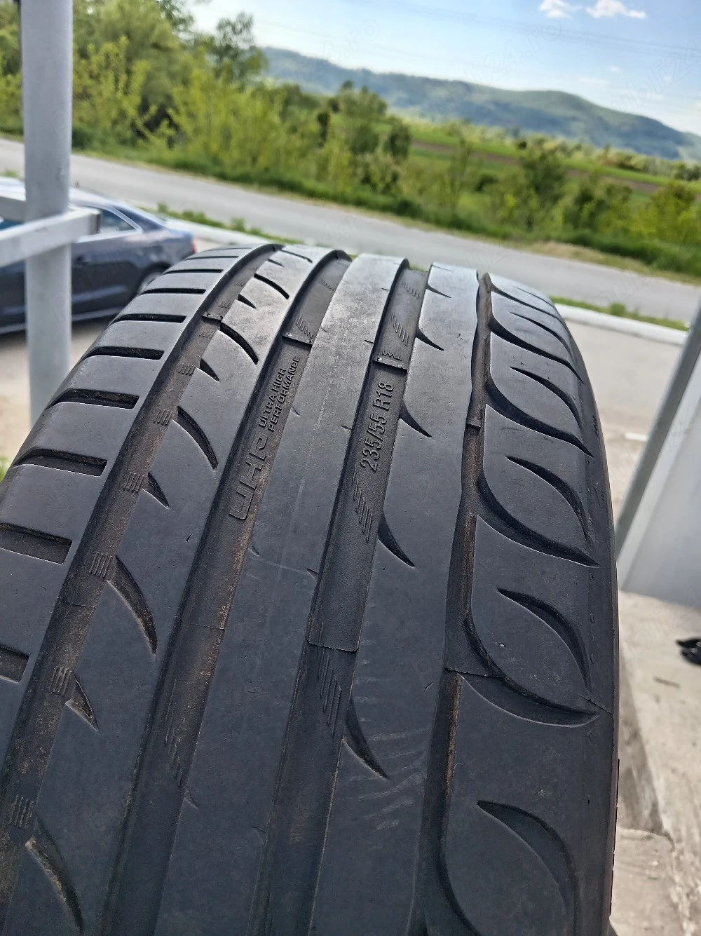 235 55 R18 vara profil foarte bun