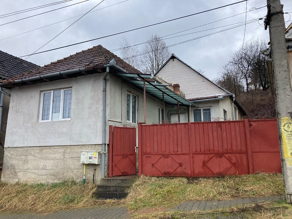Casa cu gradina 830 m pe George Cosbuc 28