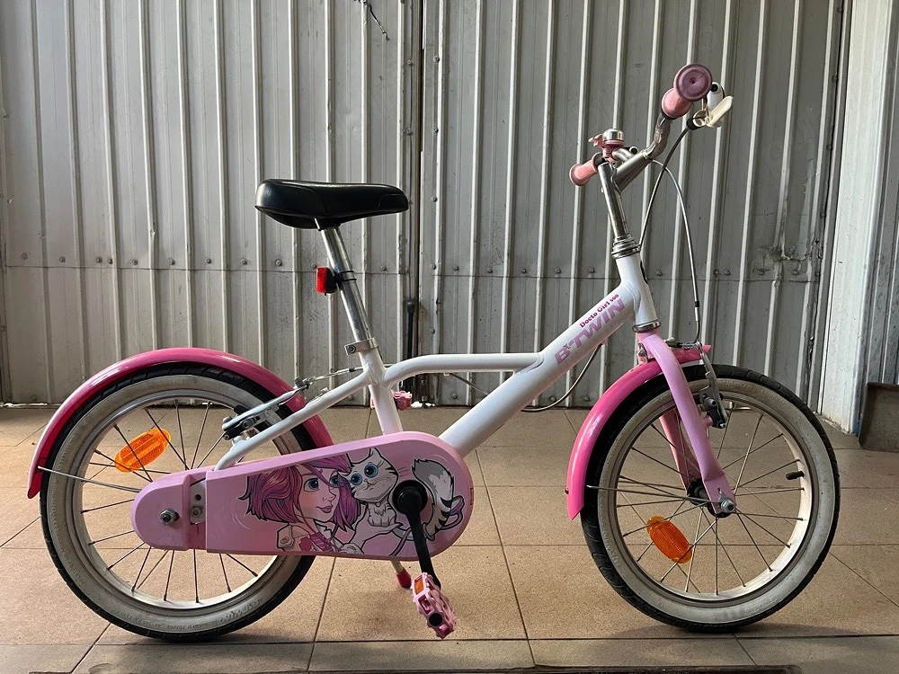Bicicleta copii cu roti ajutatoare