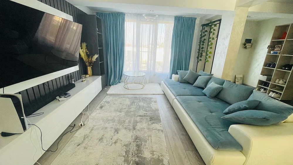 Vila de lux 5 camere de inchiriat in Ciorogarla
