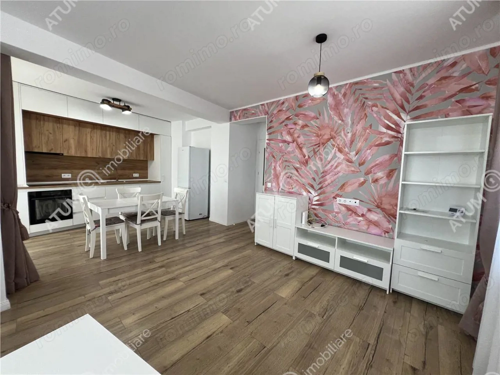 Apartament cu 3 camere 2 bai 2 locuri de parcare zona Semaforului