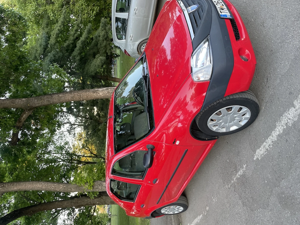 Logan 1.4 MPI 107.000 km euro 4