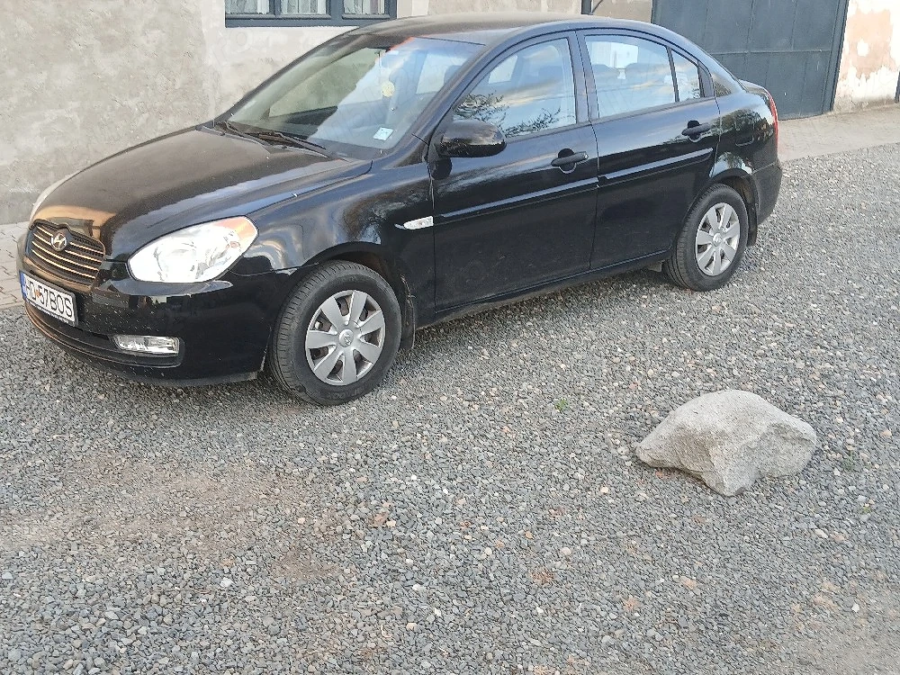 Vând Hyundai Accent 73000 Km 