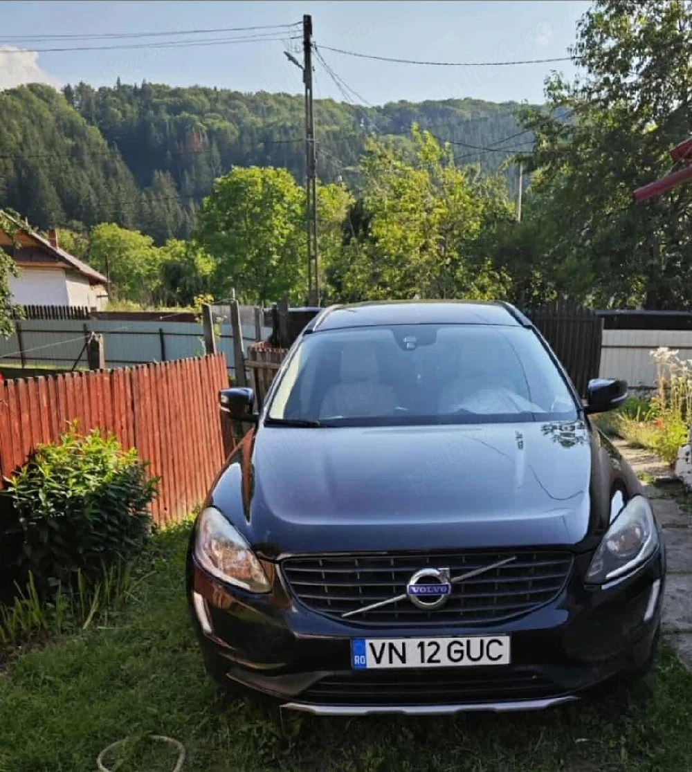 vând volvo xc60  2016.2.0