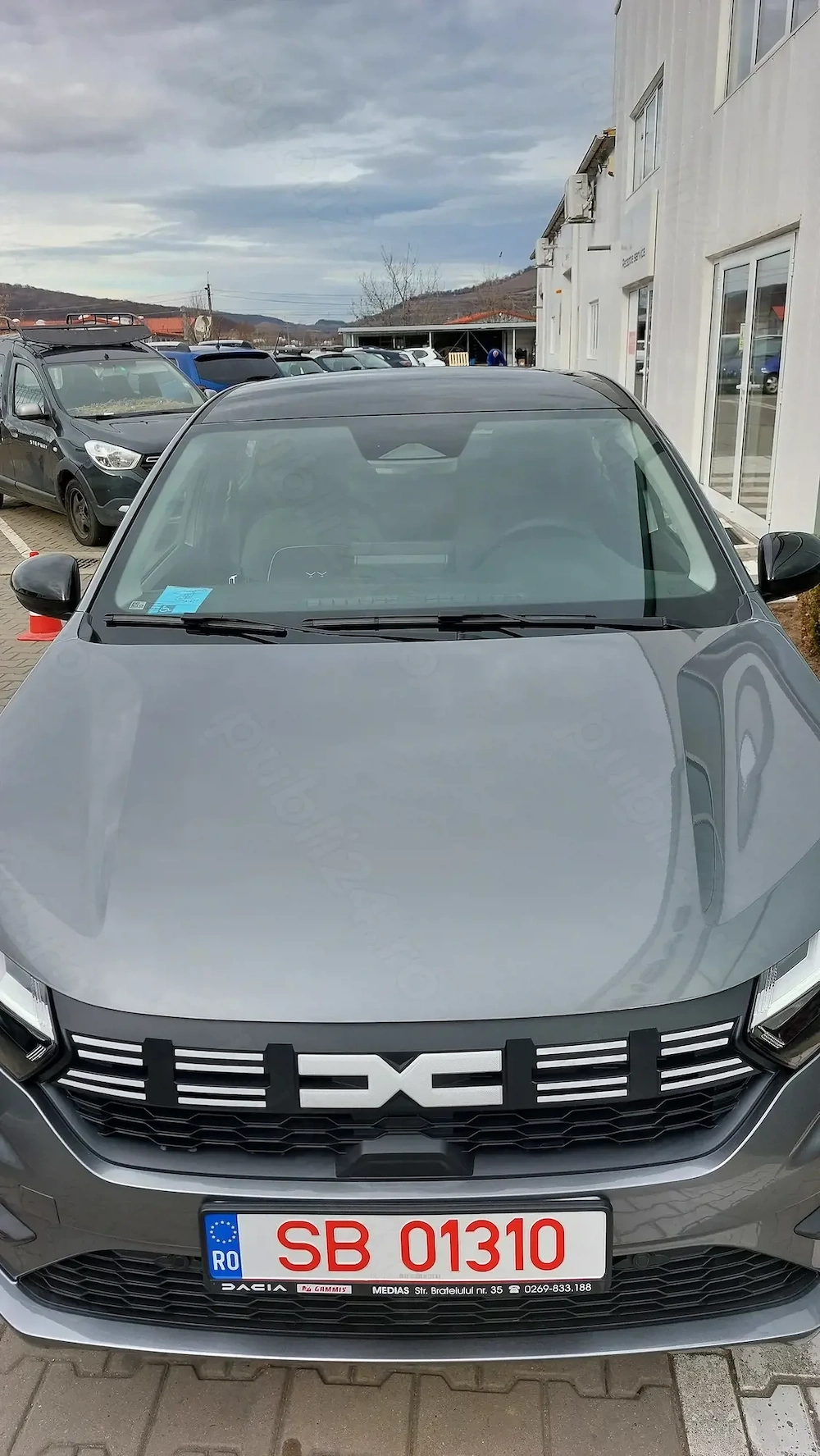 Dacia Logan XX 2024 inscris in 2025 Dotarii tot ce sa putu pune pe ea.