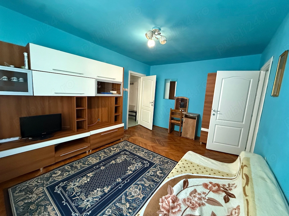 Inchiriez apartament cu 2 camere 